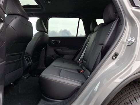 New 2026 Subaru Outback Limited image 9