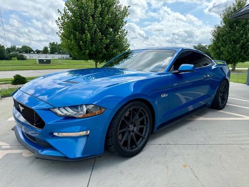 Used 2019 Ford Mustang GT image 4