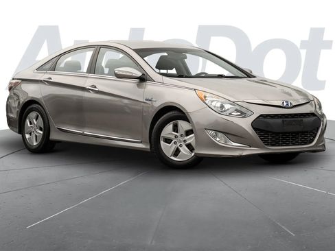 Used 2012 Hyundai Sonata Hybrid FWD image 1