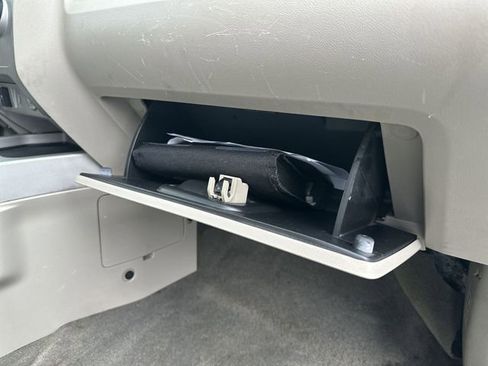 Used 2010 Ford Escape XLT image 25