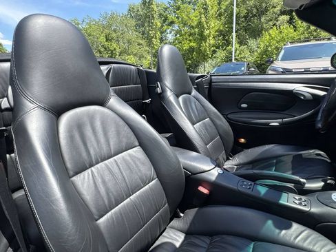 Used 2004 Porsche 911 Turbo AWD/4WD image 27