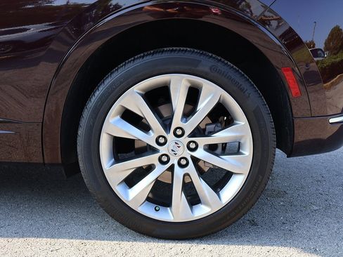 Used 2023 Buick Envision Avenir image 26