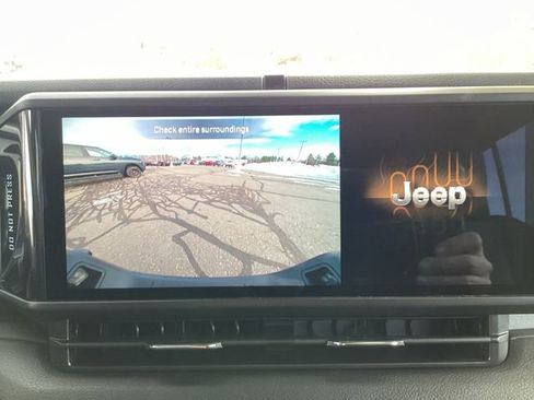 New 2026 Jeep Gladiator Sport image 19