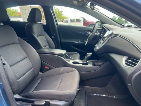 Used 2024 Chevrolet Malibu LS FWD image 23