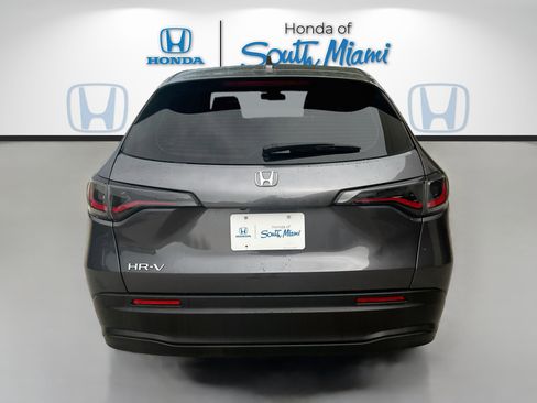 Used 2024 Honda HR-V LX image 6