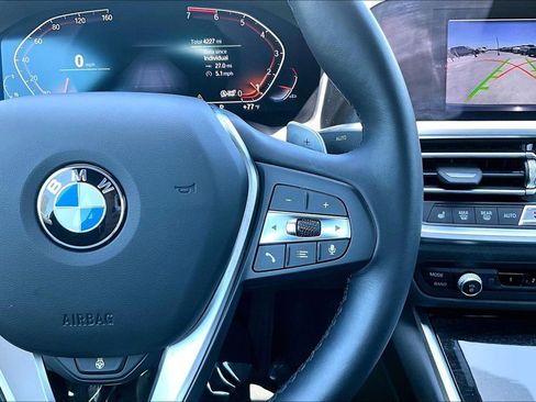 Used 2022 BMW 330i Sedan w/ Premium Package 2 RWD image 12