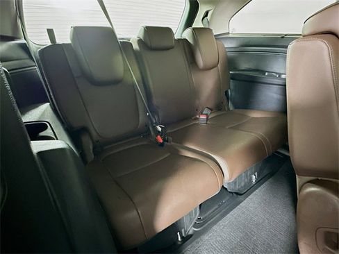 Certified 2026 Honda Odyssey Touring image 8