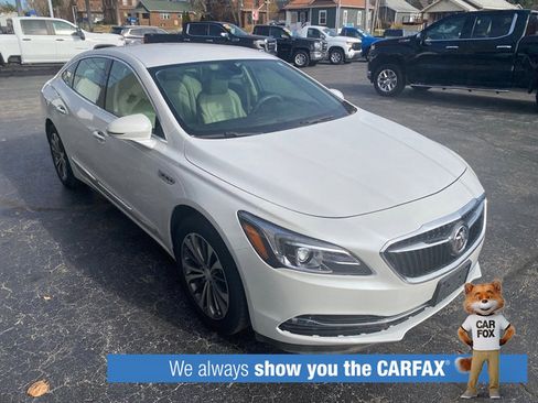 Used 2017 Buick LaCrosse Preferred image 5