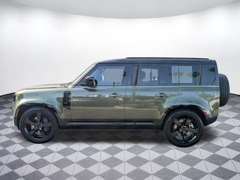 New 2026 Land Rover Defender 110 X-Dynamic SE AWD/4WD image 2