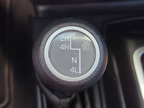 Used 2021 Jeep Gladiator Willys image 26