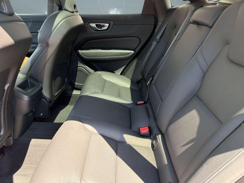Used 2025 Volvo XC60 B5 Plus AWD/4WD image 23