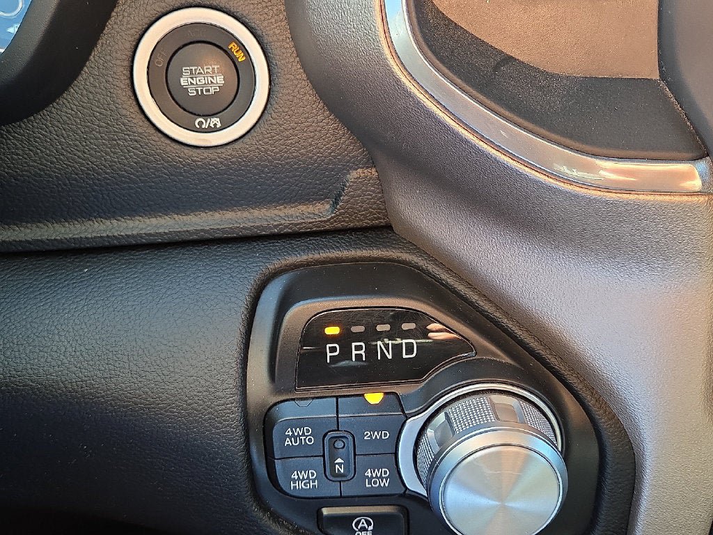 Used 2022 RAM 1500 Laramie AWD/4WD image 26
