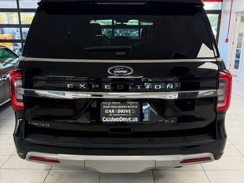 Used 2023 Ford Expedition Limited AWD/4WD image 5