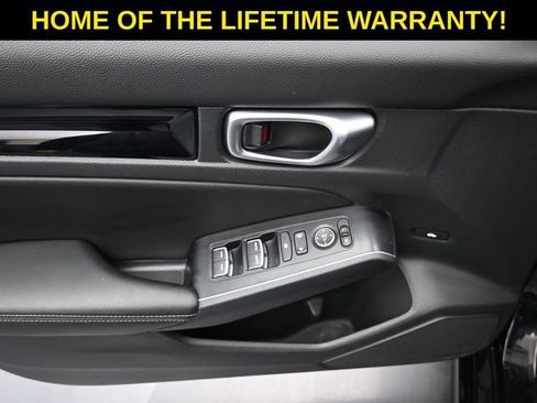 Used 2024 Honda Civic Touring image 13