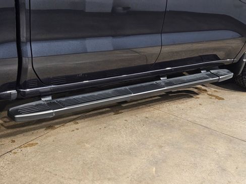 Used 2022 Chevrolet Silverado 1500 RST image 36