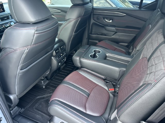 New 2026 Honda Pilot Black Edition image 30