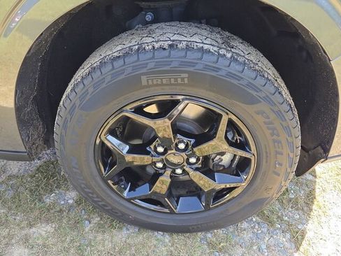 Used 2024 Ford Maverick Lariat w/ FX4 Off-Road Package AWD/4WD image 17