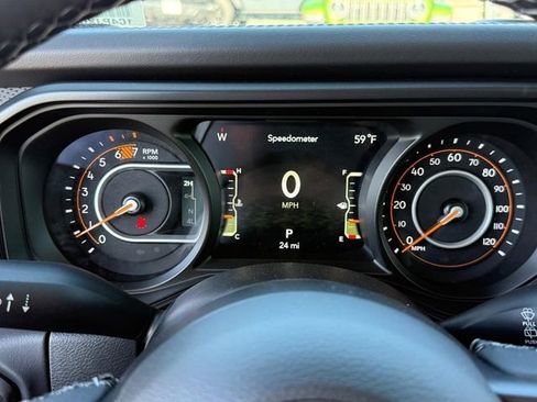 New 2025 Jeep Wrangler Rubicon AWD/4WD image 23
