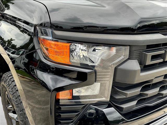 Used 2024 Chevrolet Silverado 1500 Custom Trail Boss AWD/4WD image 27