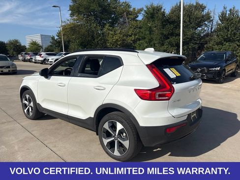 Certified 2026 Volvo XC40 B5 Plus AWD/4WD image 6