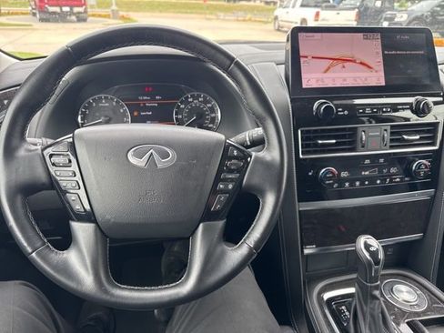 Used 2024 INFINITI QX80 Luxe RWD image 10