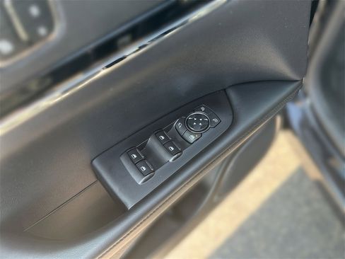 Used 2022 Lincoln Nautilus Reserve image 15