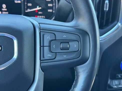 Used 2022 GMC Sierra 2500 Denali w/ Denali Black Diamond Edition image 25