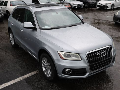 Used 2017 Audi Q5 2.0T Premium AWD/4WD image 19