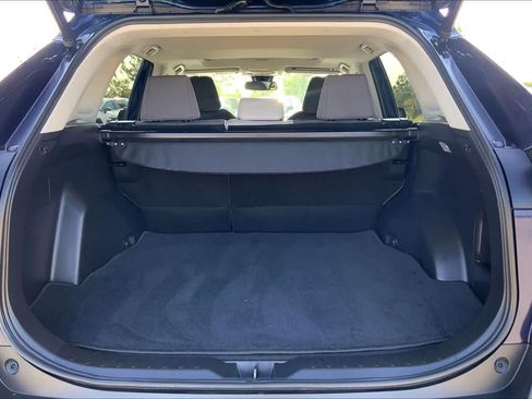 Certified 2021 Toyota RAV4 XLE w/ Convenience Package AWD/4WD image 34