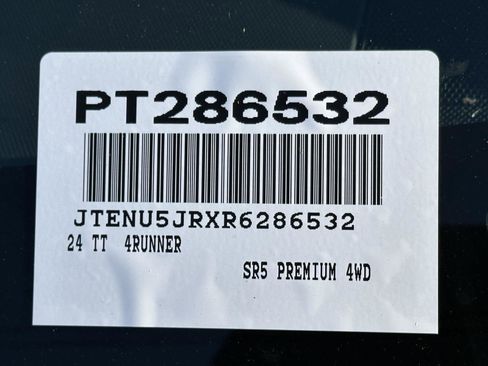 Certified 2024 Toyota 4Runner SR5 Premium image 15