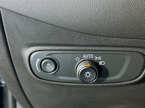 Used 2024 Chevrolet Equinox LT w/ LPO, Floor Liner Package image 17