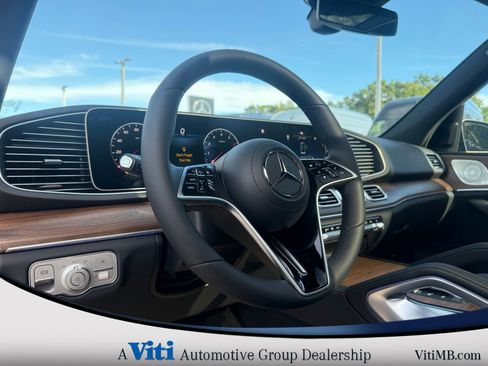 Certified 2025 Mercedes-Benz GLE 450 4MATIC image 12