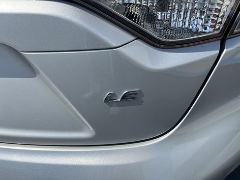 Used 2023 Toyota Corolla LE image 39