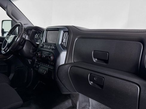 Used 2020 Chevrolet Silverado 2500 LT image 28