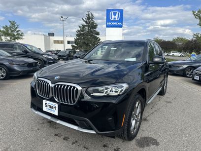 Used 2022 BMW X3 xDrive30i w/ Premium Package 2