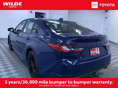 New 2026 Toyota Camry SE image 4