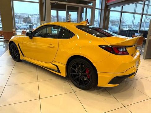 New 2026 Toyota GR86 YUZU Limited image 2