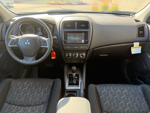 New 2025 Mitsubishi Outlander Sport ES image 12