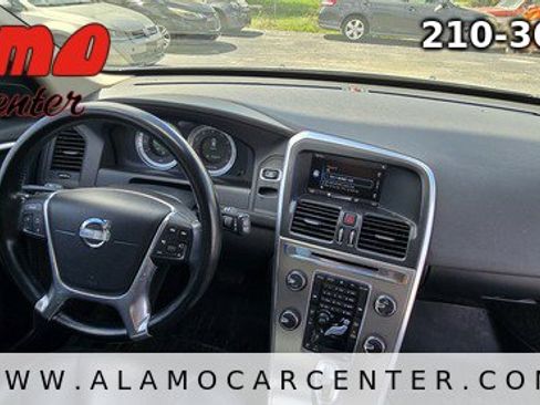 Used 2013 Volvo XC60 3.2 image 18