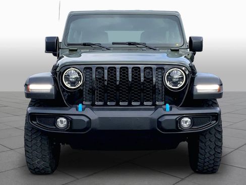 Certified 2023 Jeep Wrangler Unlimited AWD/4WD image 4