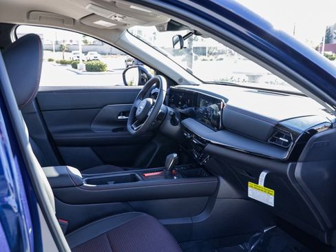 New 2026 Nissan Kicks SR image 20