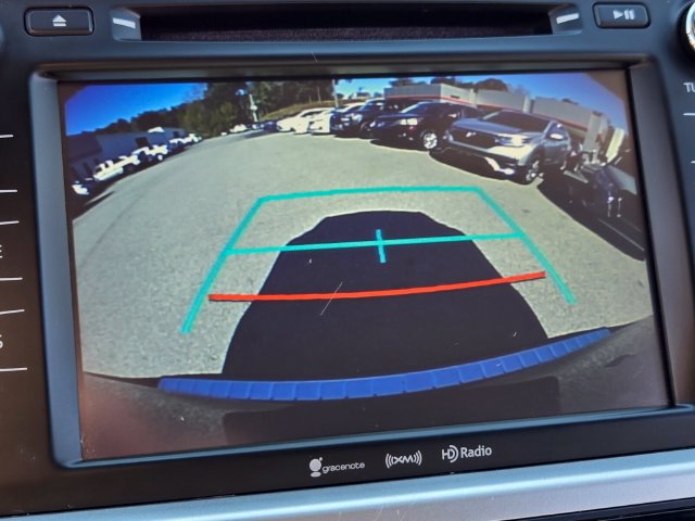 Used 2019 Toyota Highlander Plus AWD/4WD image 30