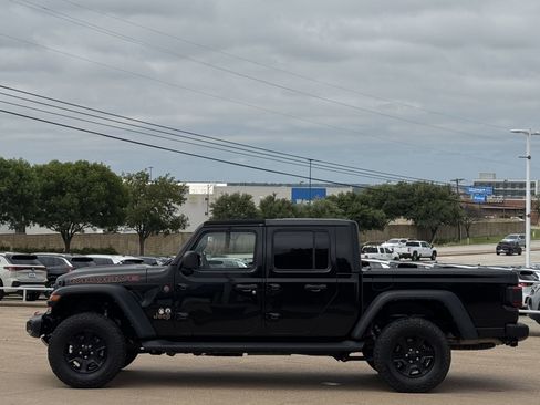 Used 2022 Jeep Gladiator Mojave w/ LED Lighting Group AWD/4WD image 7