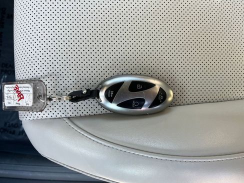 Used 2025 Hyundai Santa Fe SEL image 21