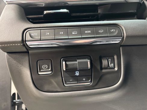 Used 2021 Cadillac Escalade Premium Luxury w/ Driver Assist Tech Package image 23