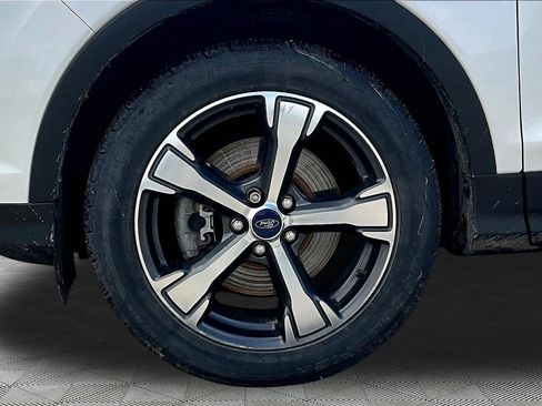 Used 2018 Ford Escape SEL w/ Ford Safe & Smart Package AWD/4WD image 34