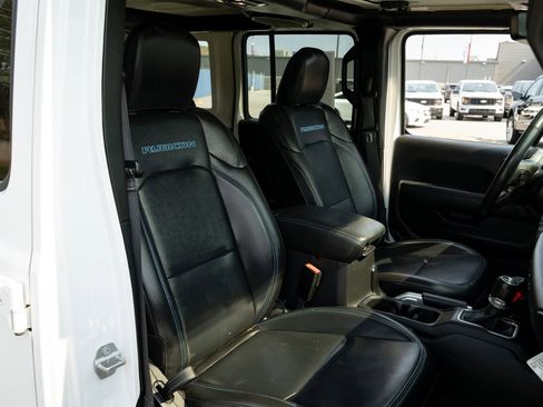 Used 2021 Jeep Wrangler Unlimited Rubicon 4xe w/ Dual Top Group image 22