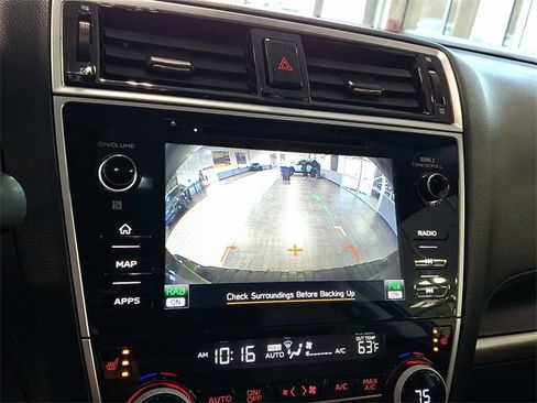 Used 2018 Subaru Outback 3.6R Touring image 18