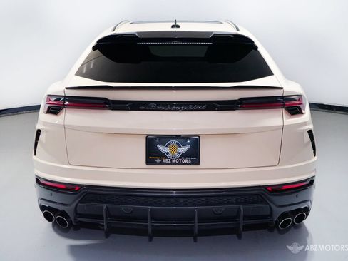 Used 2019 Lamborghini Urus AWD/4WD image 7