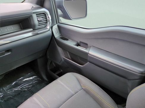 Used 2025 Ford F150 STX w/ Equipment Group 200A image 16